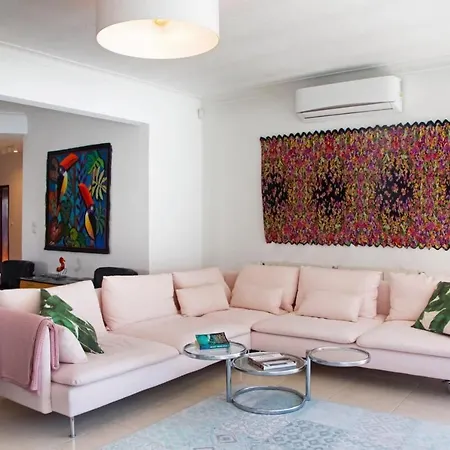 Fig Tree Family House With 4 Bedrooms Lizbona